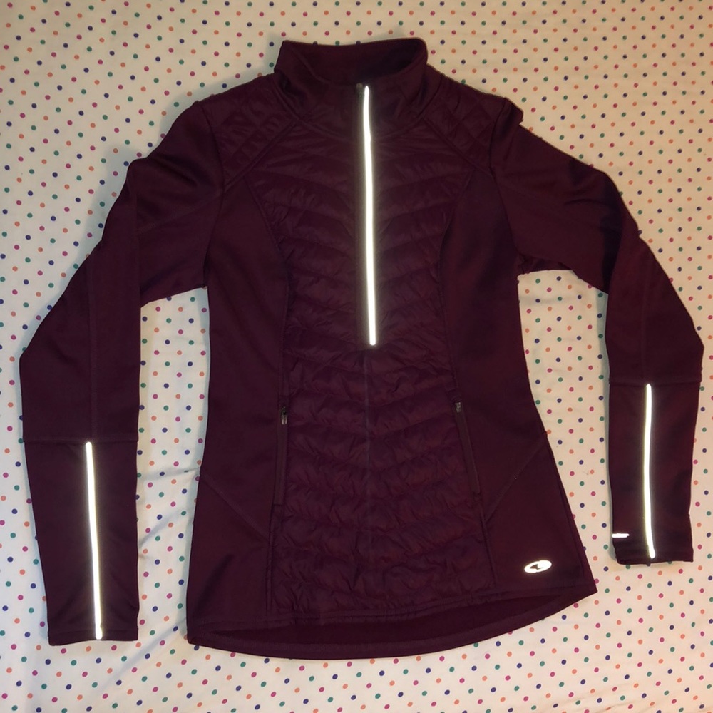Small Maroon champion pullover